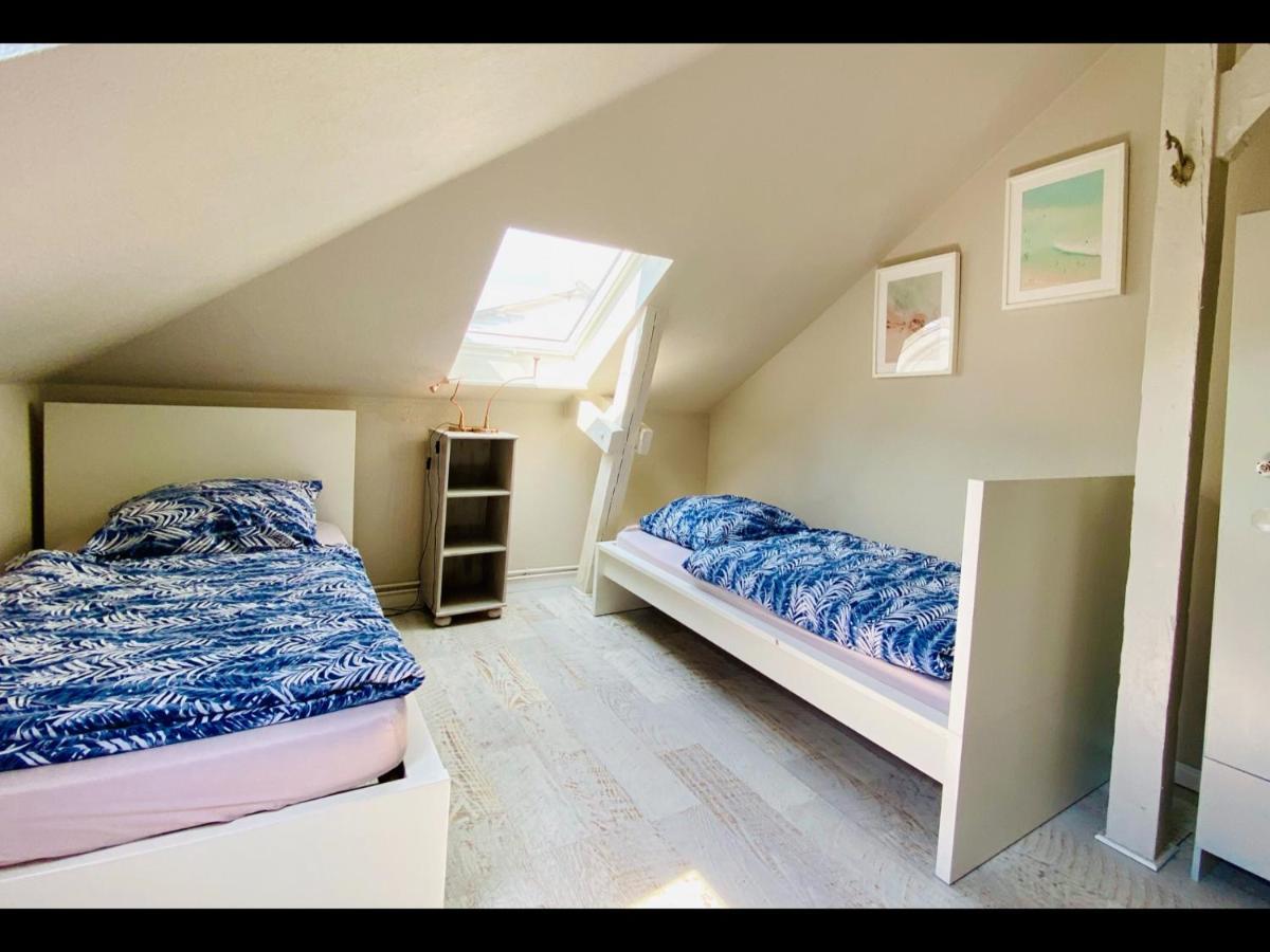 Ankerplatz Neumuenster, Parkplatz Apartment Екстериор снимка